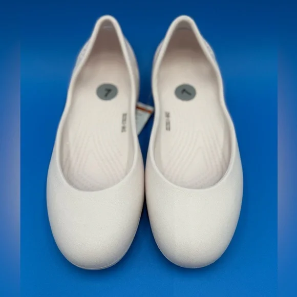 🪷 New Women’s Kadee Flat Barely Pink - Picture 3 of 10